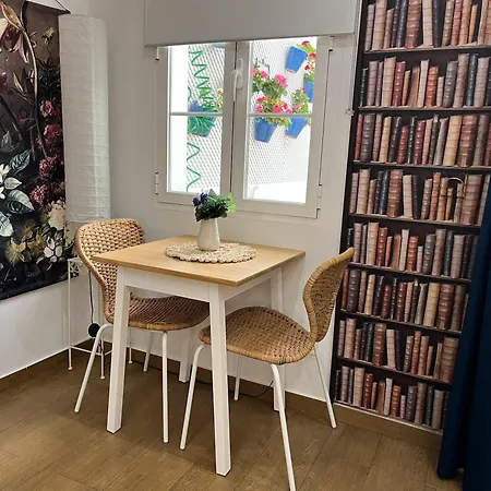 شقة Estudio Luminoso Cerca De La Playa نيرخا